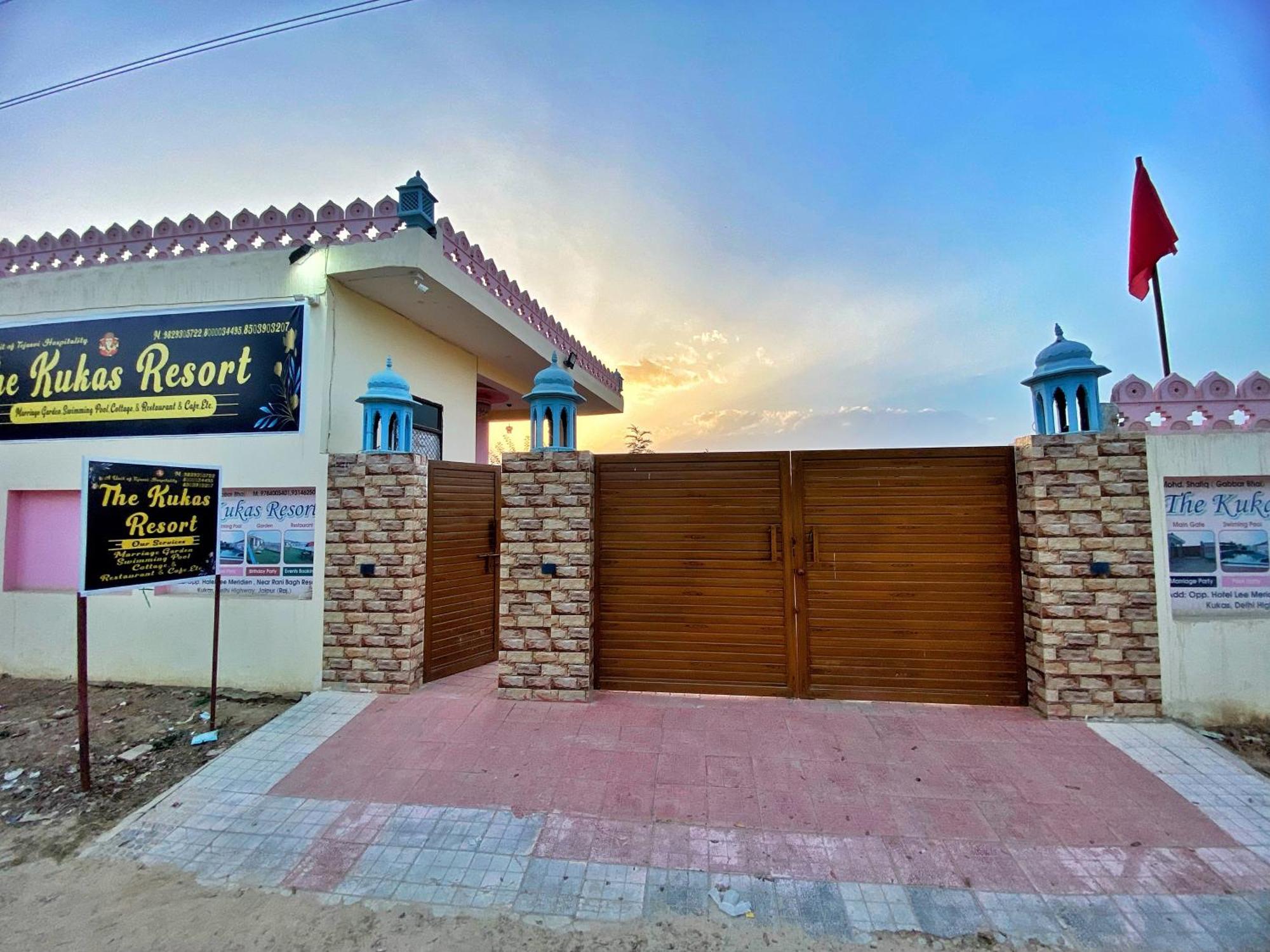 The Kukas Resort Джайпур Екстериор снимка